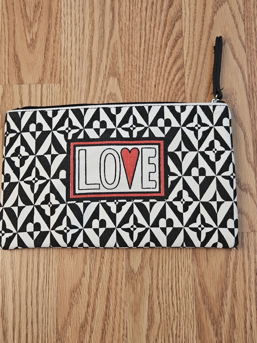 ​Brighton LOVE Geometric Hearts Canvas Cosmetic Bag Black & White